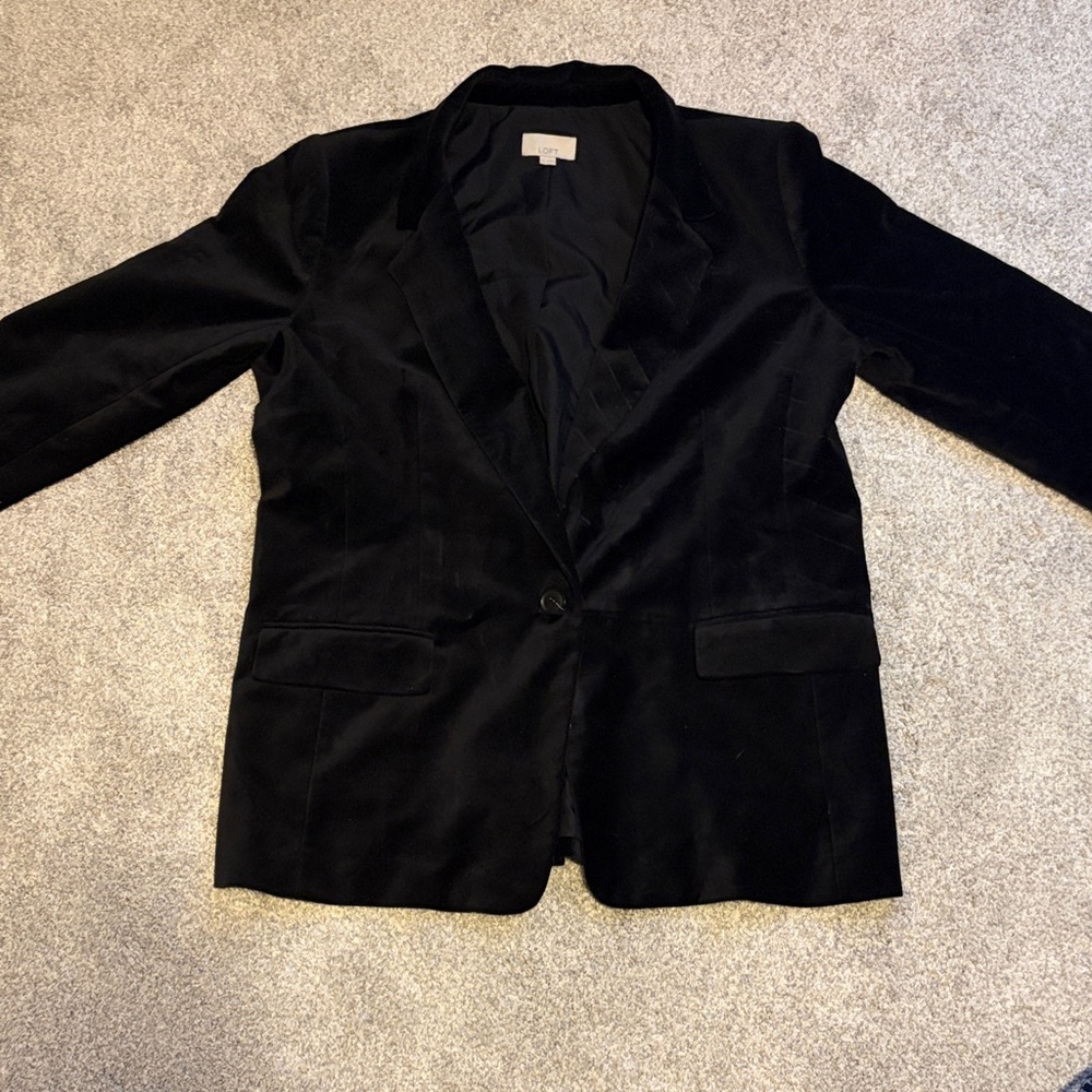 LOFT Black Velvet Single-Button Blazer